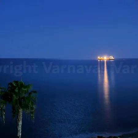 Seafront Flat Vacations Apartment